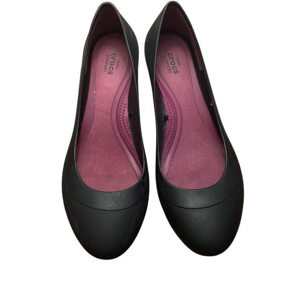 CROCS WOMEN'S LINA WEDGE ROUND TOE SLIP-ON PUMPS SIZE W7 - Picture 2 of 9